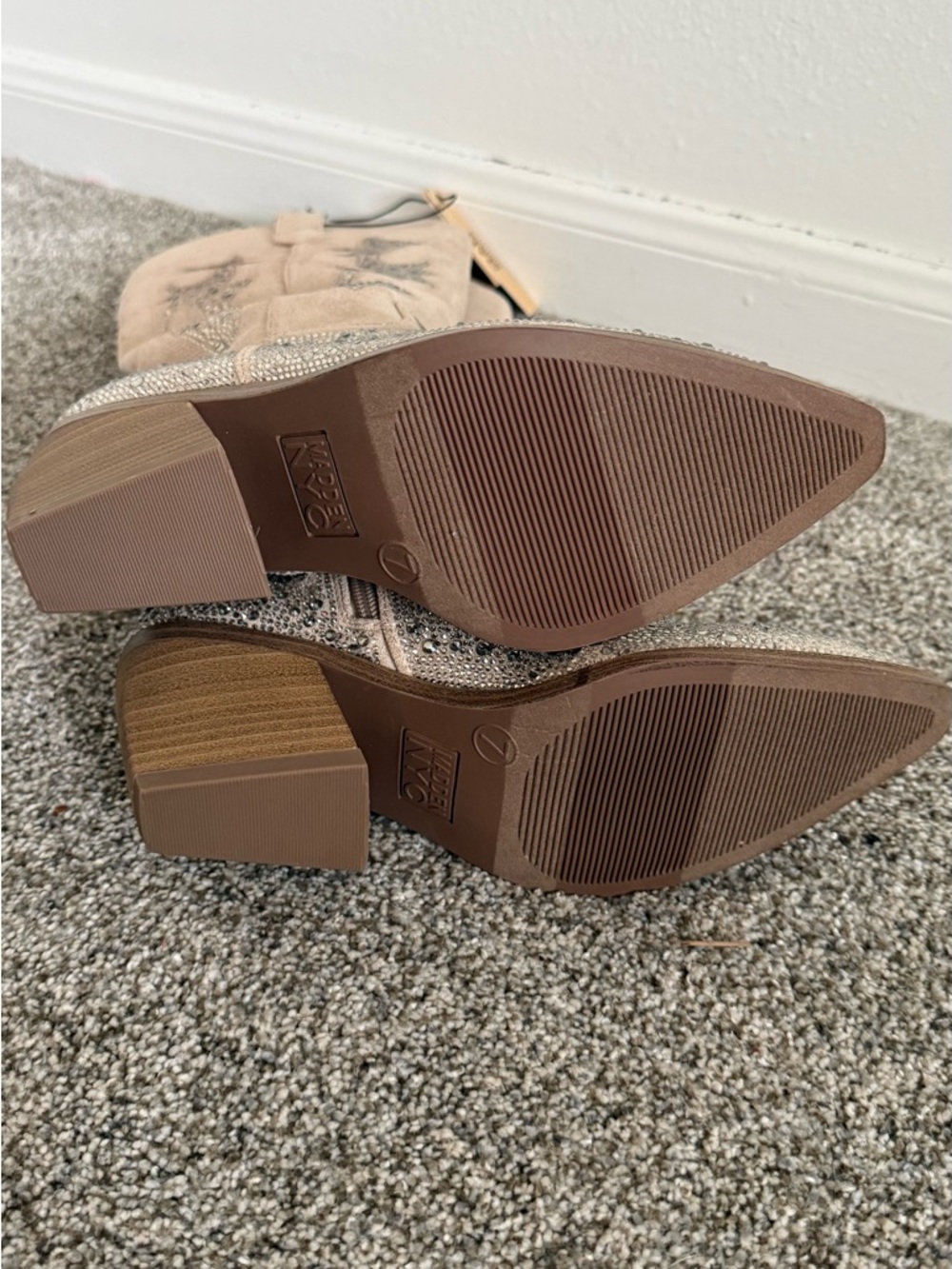 Embellished Tan Suede Western Heeled Boots - Picture 4 of 4